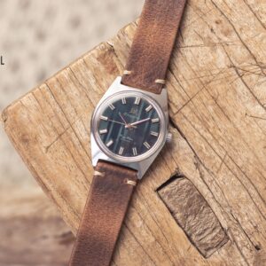 Vintage Chinese Mechanical Watch | Classic Collector Timepiece